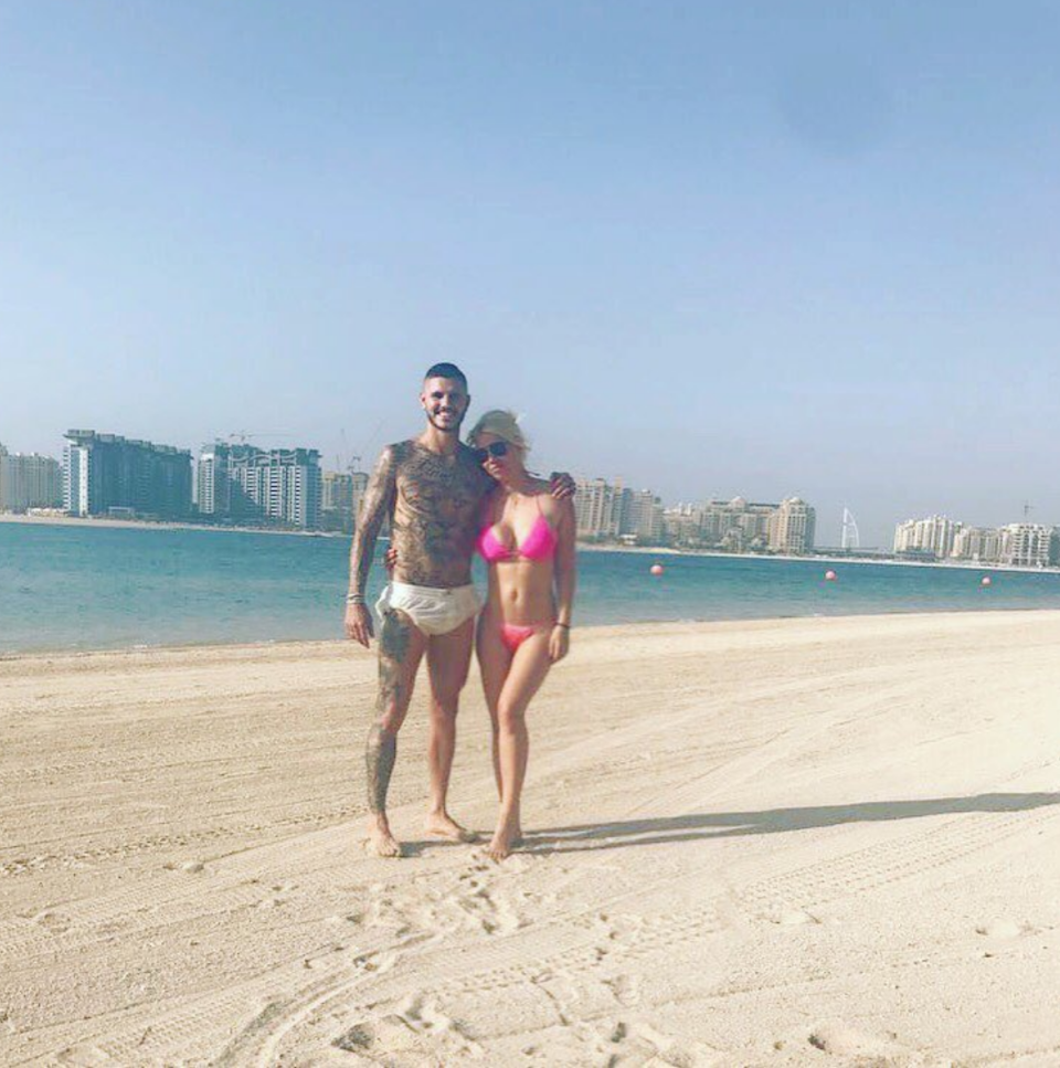 <p>Más allá del jueguito provocativo de Instagram, Wanda disfruta de unos días de relax en medio del caluroso verano de Dubái. <em>– Foto: <a rel="nofollow noopener" href="https://www.instagram.com/wanda_icardi/" target="_blank" data-ylk="slk:Instagram/wanda_icardi/;elm:context_link;itc:0;sec:content-canvas" class="link ">Instagram/wanda_icardi/</a></em> </p>