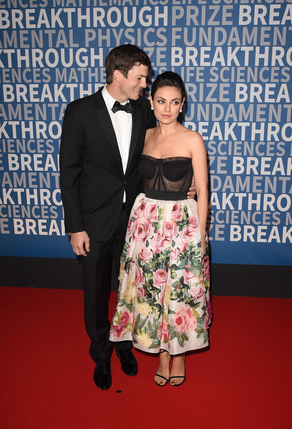 <p>The couple made a very rare red carpet appearance together at the 6th Annual Breakthrough Prize in December 2017. <em>[Photo: Getty]</em> </p>