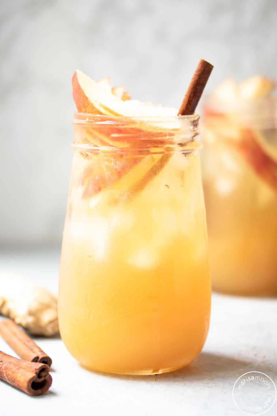 Sparkling Apple Ginger Mocktail