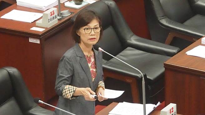 國民黨高雄巿議員「阿姑」曾麗燕。（資料照，曹明正攝）