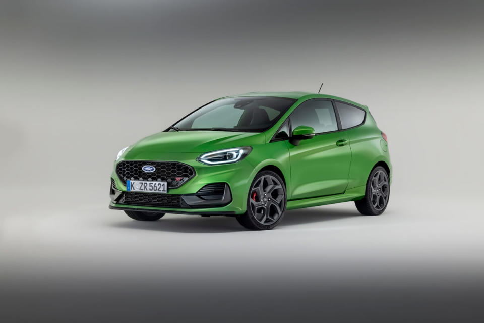 2021_FORD_FIESTA_STUDIO_ST_06.jpg