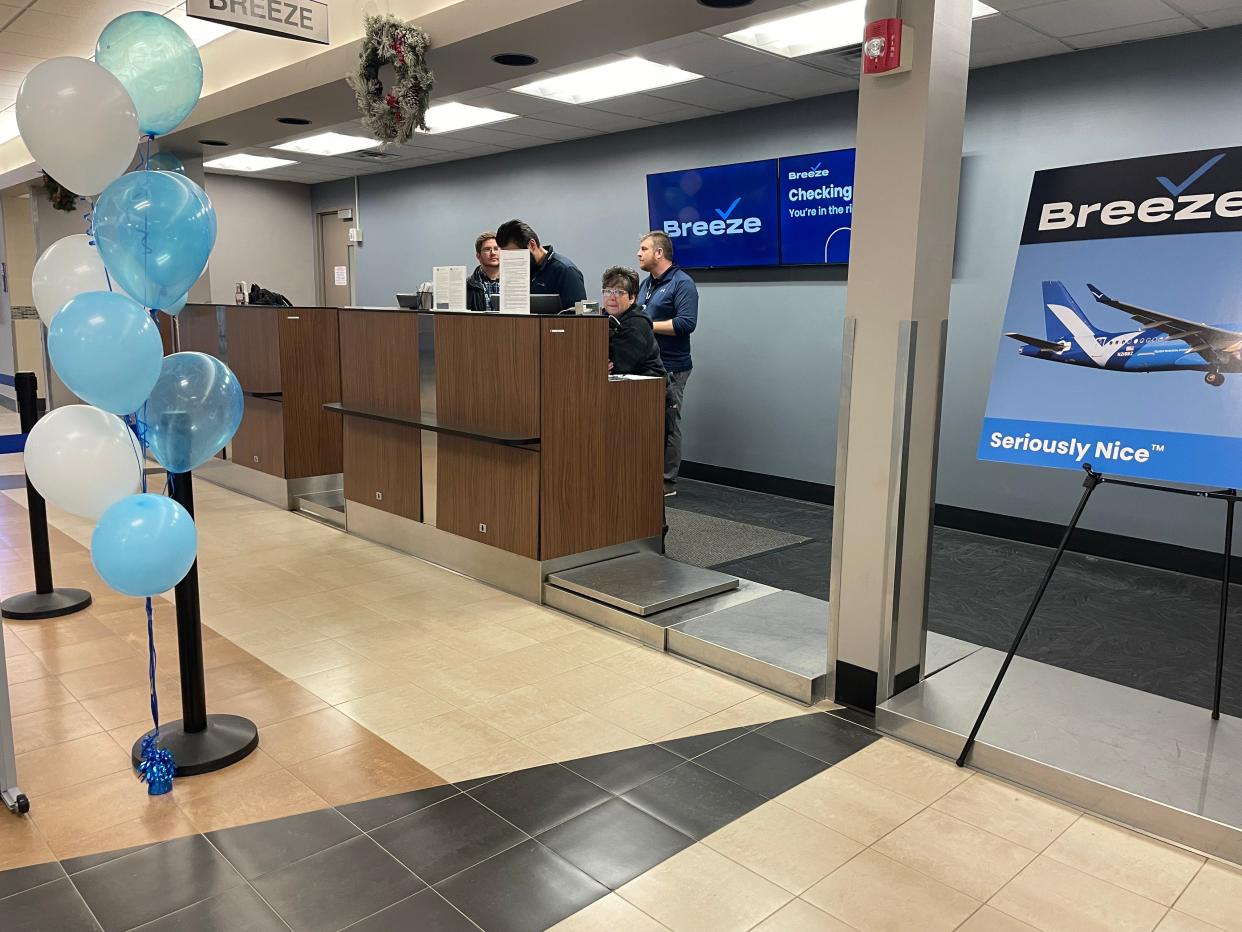 Breeze Airways' check-in counter is ready for passengers Friday, Dec. 1, 2023 at Abraham Lincoln Capital Airport. The airline made its first flight to Orlando from Springfield Friday.