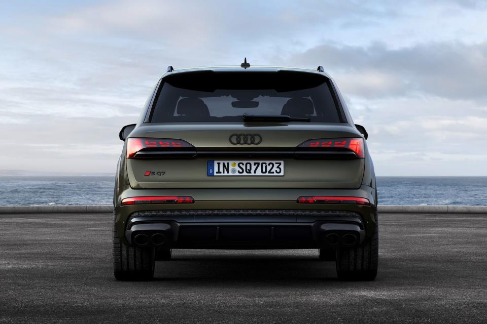 2025 audi sq7