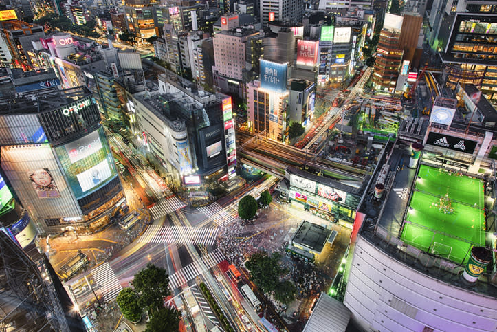 À la 7e place : Tokyo. C’est sur une marche supérieure du classement que grimpe la grande sœur de Kyoto. Les visiteurs ont loué la capitale japonaise pour son très surprenant et parfaitement réussi mélange de patrimoine historique et de grande modernité. Un charme à part qui séduit les amoureux de technologie et les fans d’architecture.