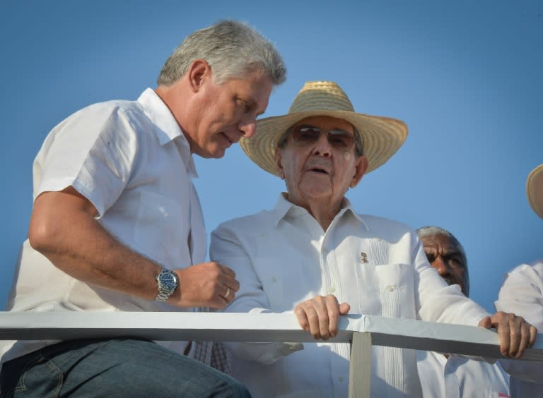 Vice-President Miguel Diaz Canel (L), pictured in May 2016 with Cuban President Raul Castro, has ministerial experience that would make him a natural successor for the presidency but lacks what analysts describe as "influence in the armed forces"