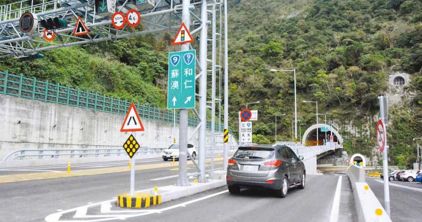 蘇花改將在春節期間，開放大客車行駛路肩，鼓勵往返花東民眾搭大眾運輸。（圖／本報資料照片）