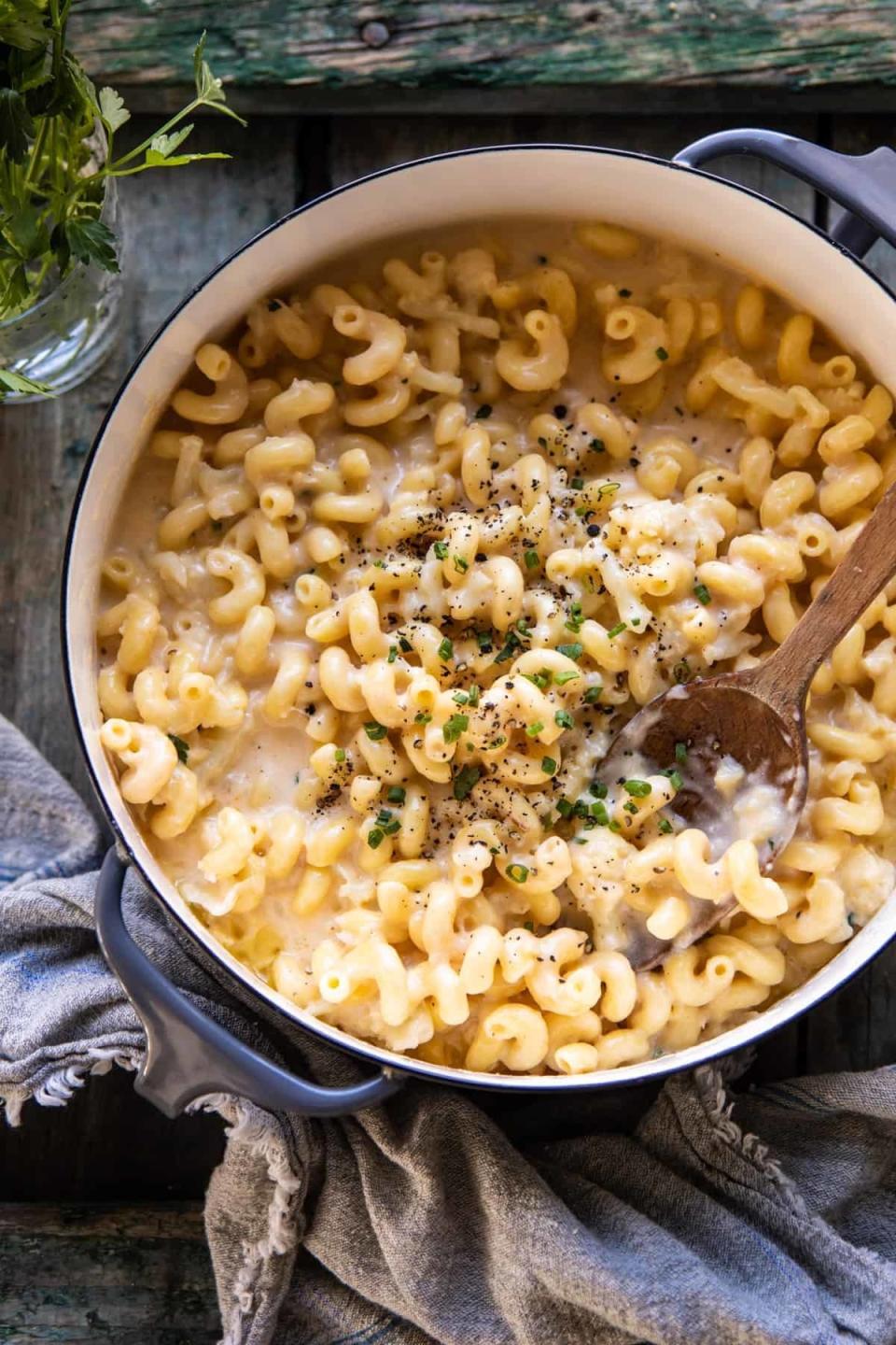 Mac 'n' cheese in a Dutch oven with creamy cauliflower sauce