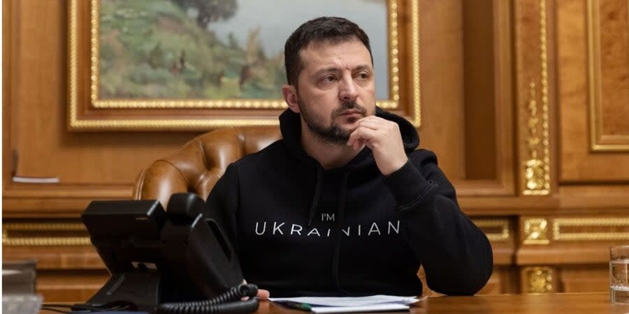 The President of Ukraine, Volodymyr Zelenskyi, revoked the citizenship of several former ministers and officials from the time of Viktor Yanukovych