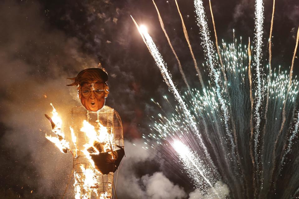 An effigy of Donald Trump was sent up in flames in Edenbridge, England, in 2016. (Photo: DANIEL LEAL-OLIVAS via Getty Images)