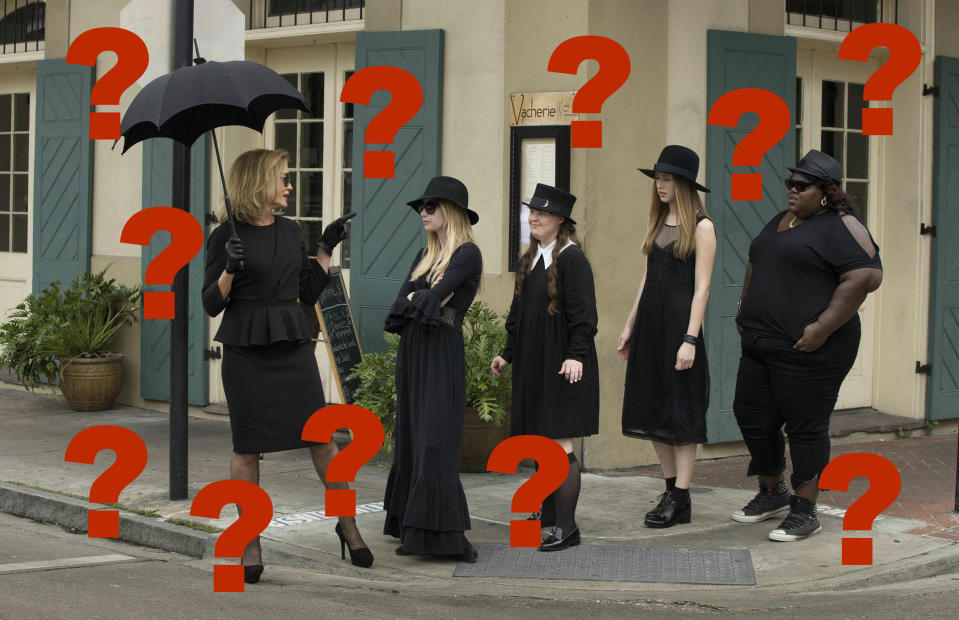 Here are some ~rumored~ set pictures from “American Horror Story” and seriously WTF