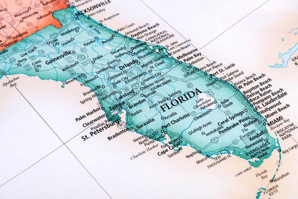 Si quieres comprar tu primera casa en la Florida, recuerda solicitar ayuda para down payment y gastos de cierre del programa Hometown Heroes, que se concibió para mantener a trabajadores y empresarios en el estado.