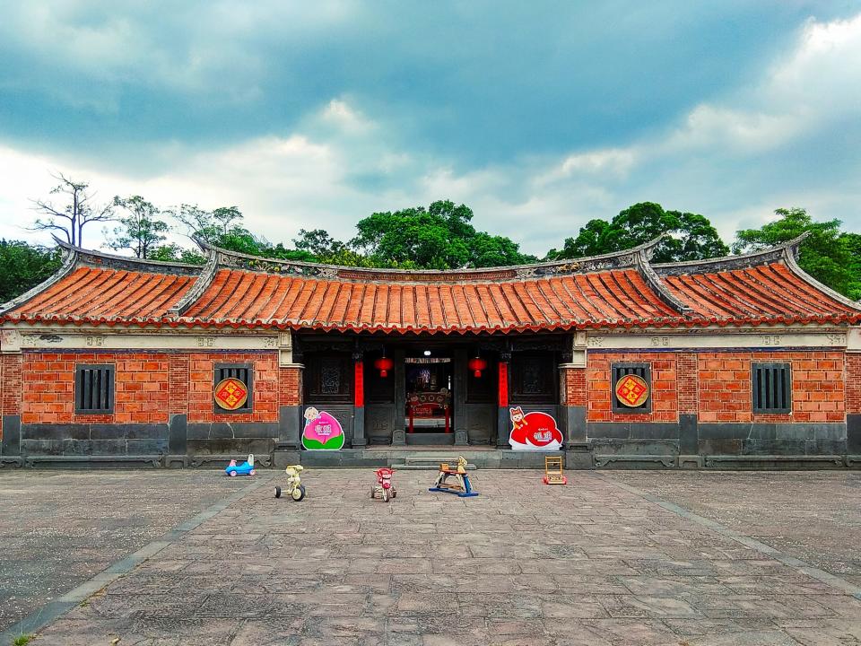 台北旅遊｜捷運淡水信義線沿線景點推介！文青必去赤峰街+榕錦時光生活園區、最新微風平台睇靚景