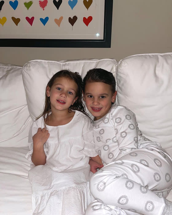 sam-faiers-kids-sofa