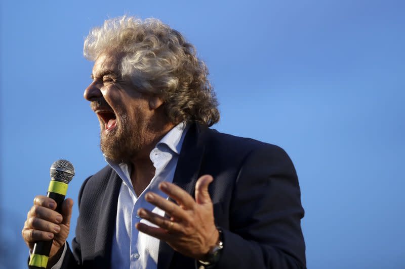 義大利修憲公投登場，五星運動黨黨魁格里羅（Beppe Grillo）帶頭反對修憲（美聯社）