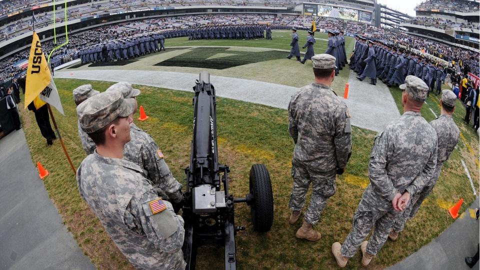 The West Point cannon crew at the 2012 Army Navy Game. (Army)