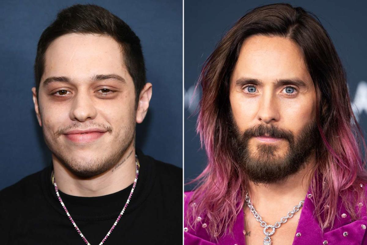 North West szabadjára engedte véleményét a Met Gálán, és Jared Leto ruháját „Cringe”-nek, Pete Davidson „benzinkútját készen áll”-nak nevezte.