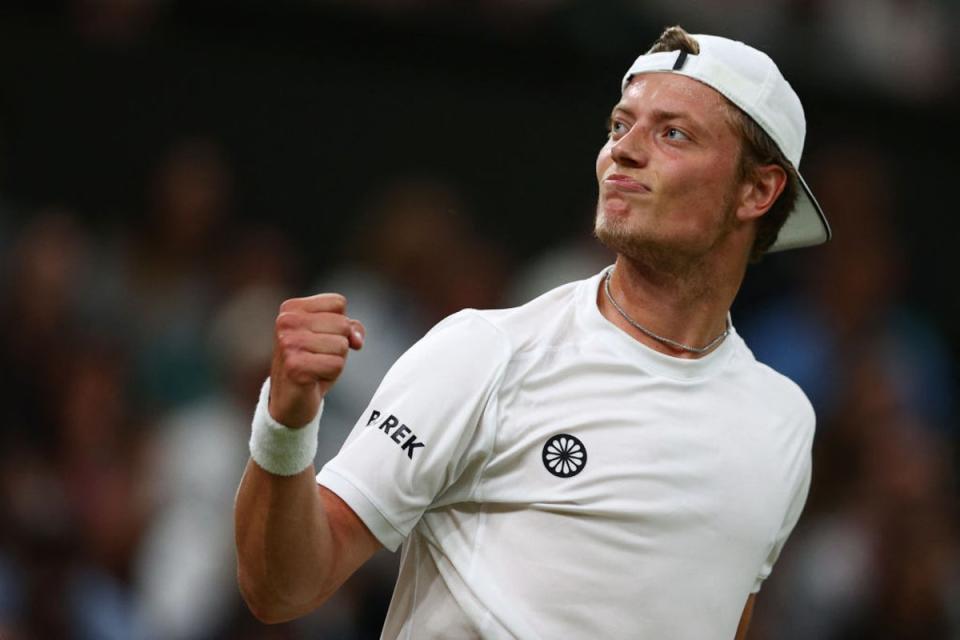 Van Rijthoven threatened the upset after levelling the match (AFP via Getty Images)