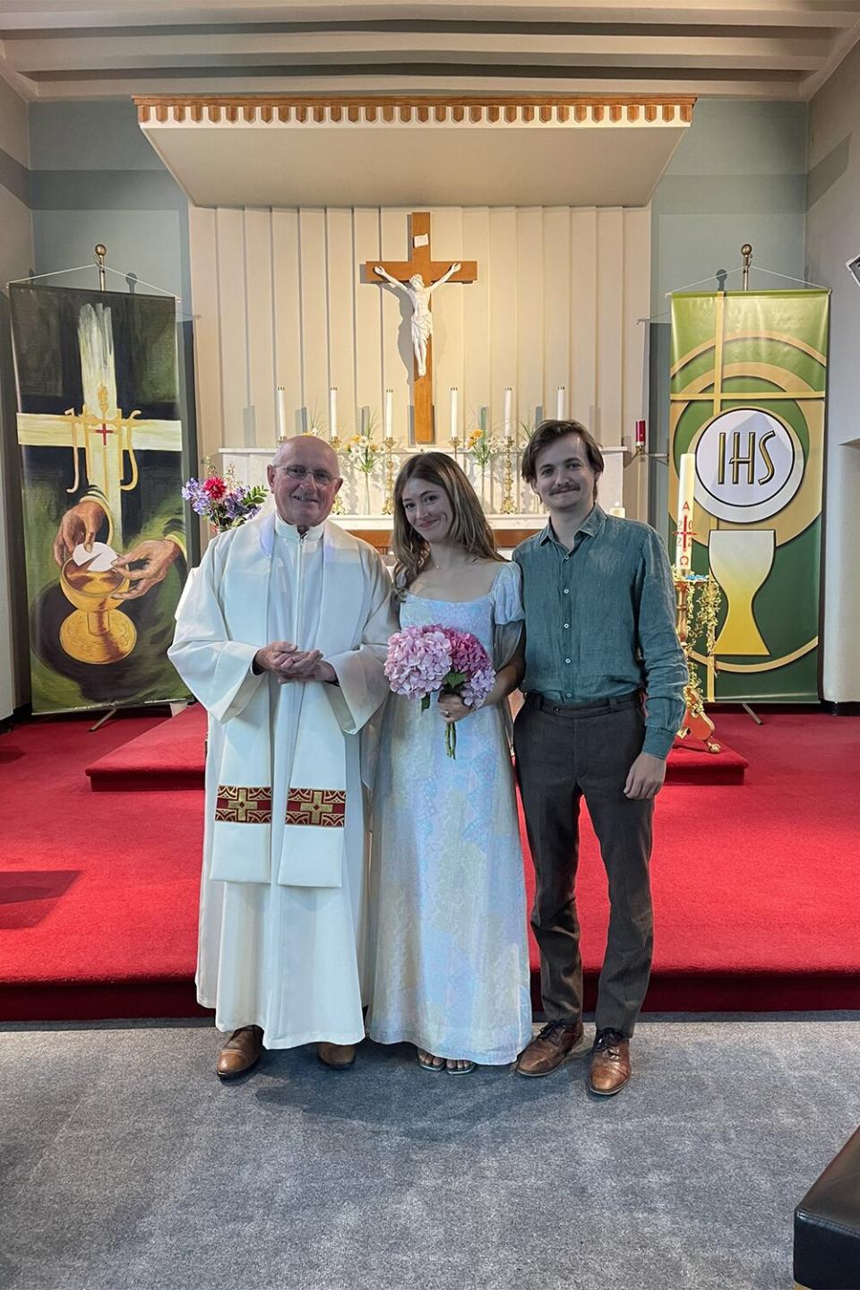 https://twitter.com/patsylynch/status/1564179204832477184/photo/3 Very simple, prayerful and dignified marriage ceremony for Film Celebrity Jason Gleeson and Roisin: The Glen Church