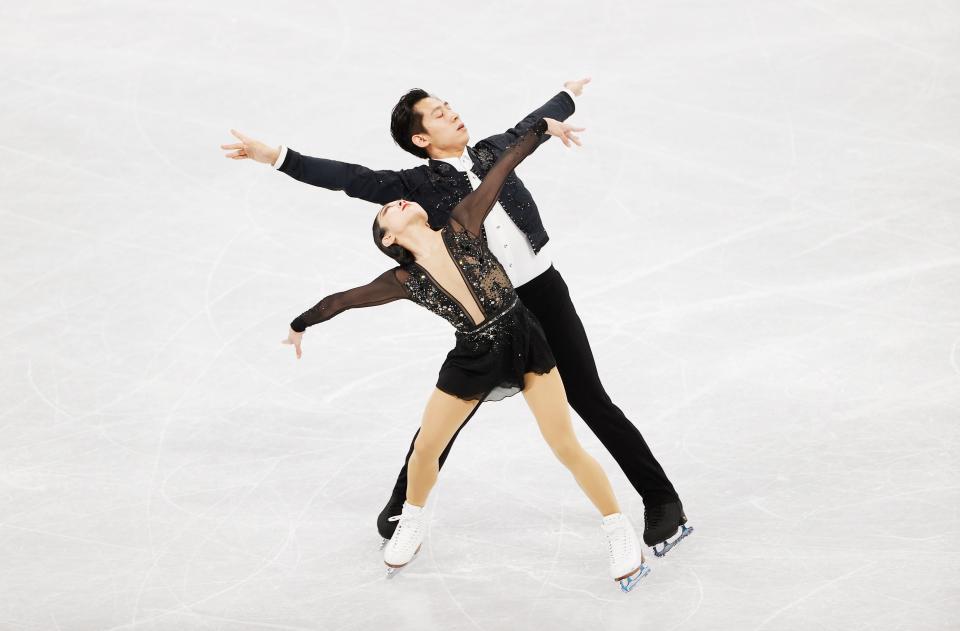 Cong Han (R) and Wenjing Sui (L) of China in action during the Pair Skating (EPA)