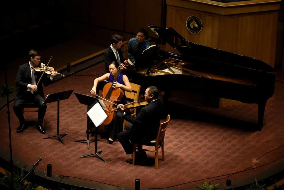 Violinist Nathan Cole, pianist Alessio Bax, cellist Priscilla Lee and violist Burchard Tang perform Johannes Brahms “Piano Quartet No. 2” at the Chamber Music Festival of Lexington in the Fasig-Tipton Pavilion on Aug. 26, 2016. Rich Copley/rcopley@herald-leader.com