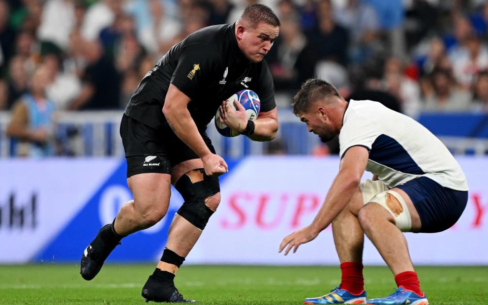 Ethan de Groot in action against France in the 2023 World Cup