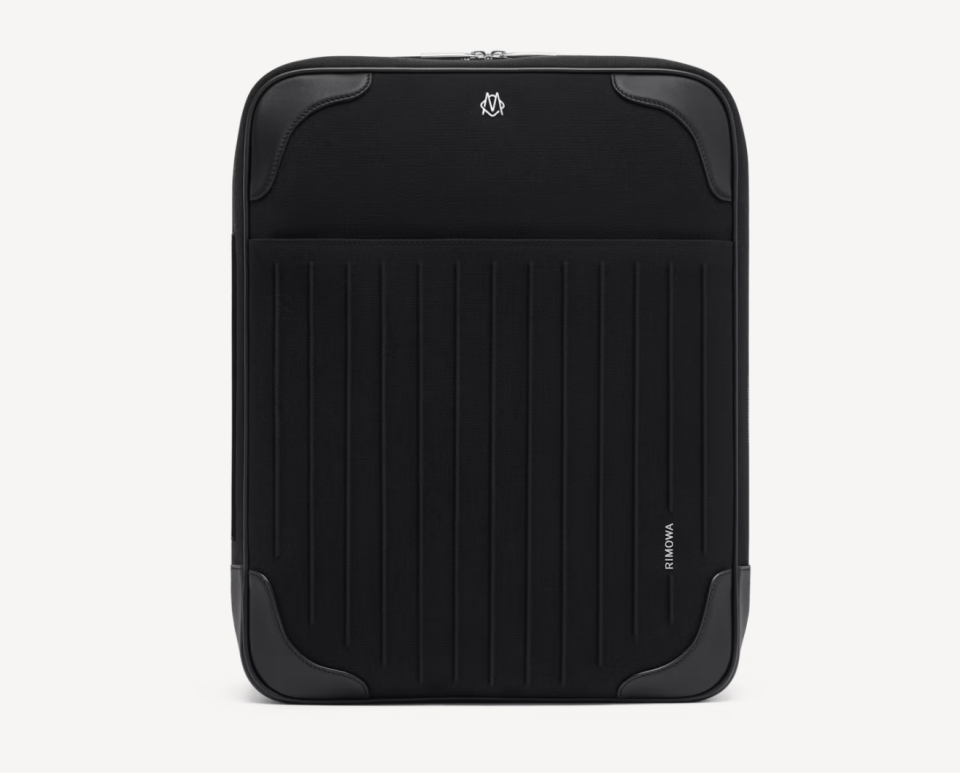 <p><a href="https://go.redirectingat.com?id=74968X1596630&url=https%3A%2F%2Fwww.rimowa.com%2Fww%2Fen%2Fbags%2Ftravel-backpack%2F52500044.html&sref=https%3A%2F%2Fwww.esquire.com%2Flifestyle%2Fg45429488%2Fmost-popular-gifts-2023%2F" rel="nofollow noopener" target="_blank" data-ylk="slk:Shop Now;elm:context_link;itc:0;sec:content-canvas" class="link ">Shop Now</a></p><p>Travel Backpack</p><p>Rimowa</p><p>$2125.00</p>