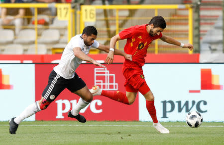 Soccer Football - International Friendly - Belgium vs Egypt - King Baudouin Stadium, Brussels, Belgium - June 6, 2018 Belgium's Yannick Carrasco in action with Egypt's Ahmed Fathi REUTERS/Francois Lenoir