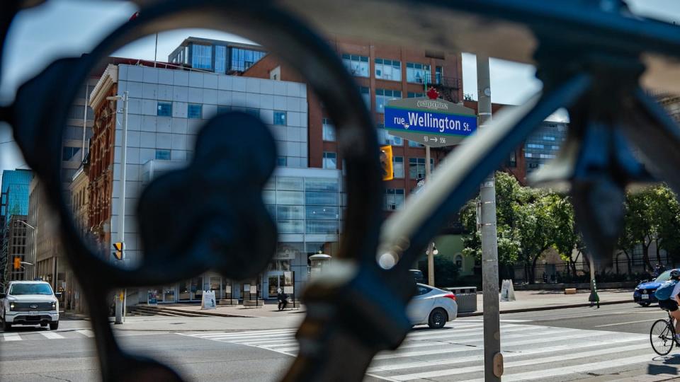 Public Services and Procurement Canada says about half of Parliamentary offices will be located on the south side of Wellington Street within the next 10 years.