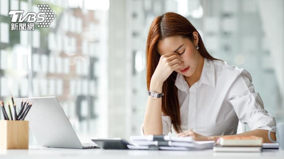 每到補班日總是讓上班族叫苦連天。（示意圖／shutterstock達志影像）