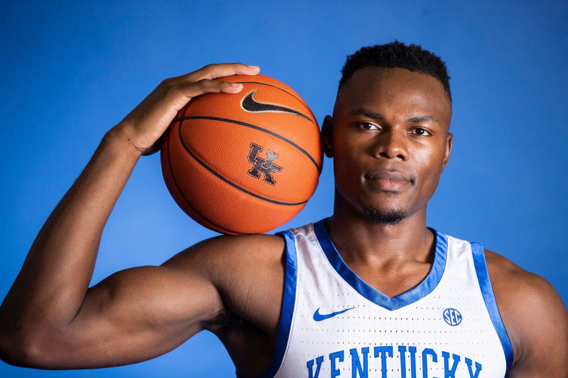 Reigning national player of the year Oscar Tshiebwe will try to lead Kentucky to its ninth national championship in 2023.
