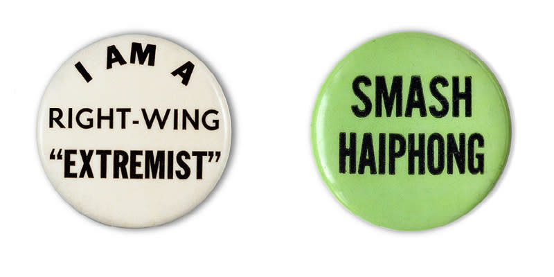 Two buttons read "I am a right-wing extremist" with the word "extremist" in quotes, and "Smash Haiphong"