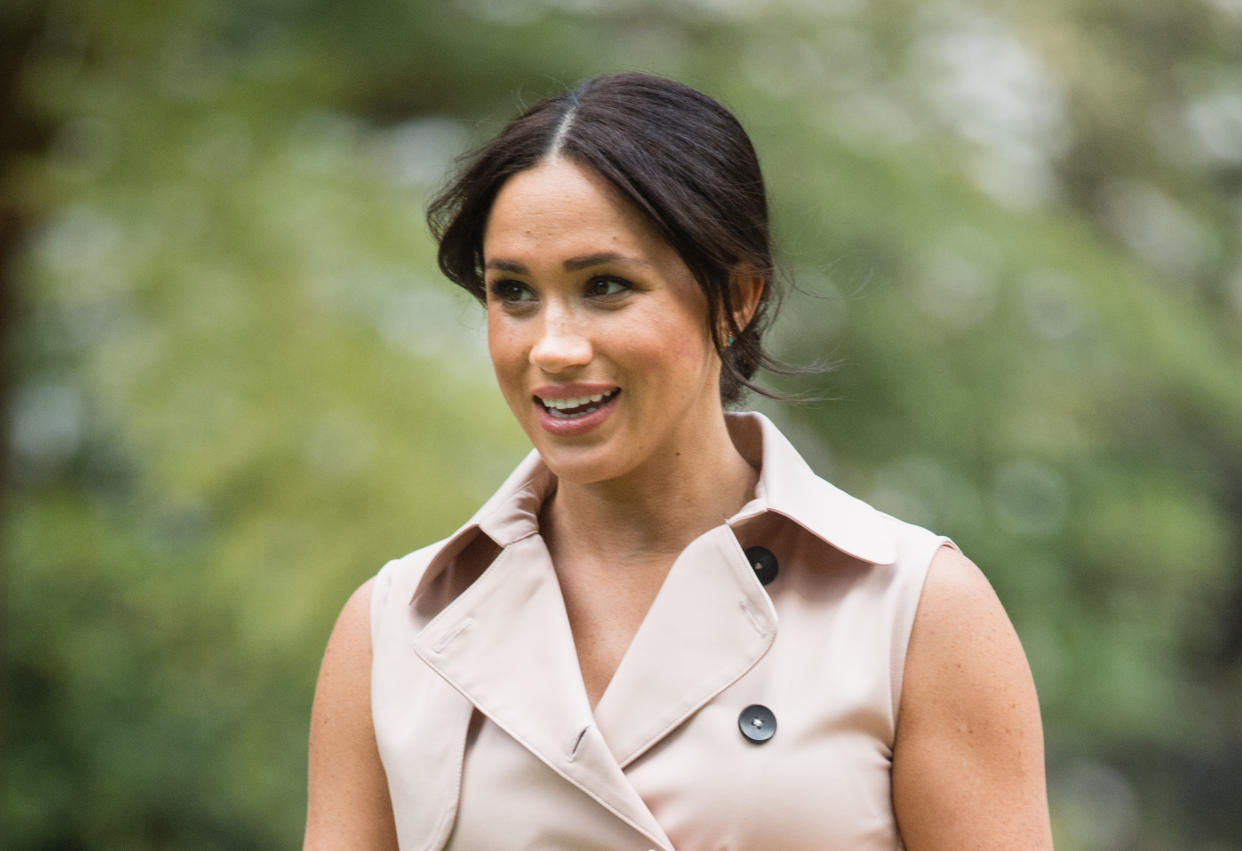 JJOHANNESBURG, SOUTH AFRICA - OCTOBER 02: Meghan, Duchess of Sussex visits the British High Commissioner's residence to attend an afternoon reception to celebrate the UK and South Africa’s important business and investment relationship, looking ahead to the Africa Investment Summit the UK will host in 2020. This is part of the Duke and Duchess of Sussex's royal tour to South Africa. on October 02, 2019 in Johannesburg, South Africa. (Photo by Samir Hussein/WireImage)