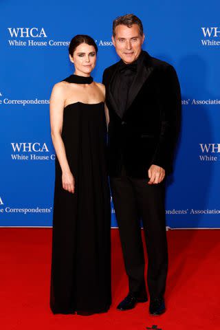 <p> Paul Morigi/Getty</p> Keri Russell and Rufus Sewell at the 2024 White House Correspondents' Dinner on April 27, 2024
