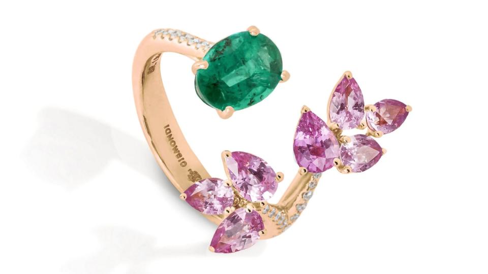 Gismondi 1754's Essenza ring in pink gold, pink sapphires and emerald.