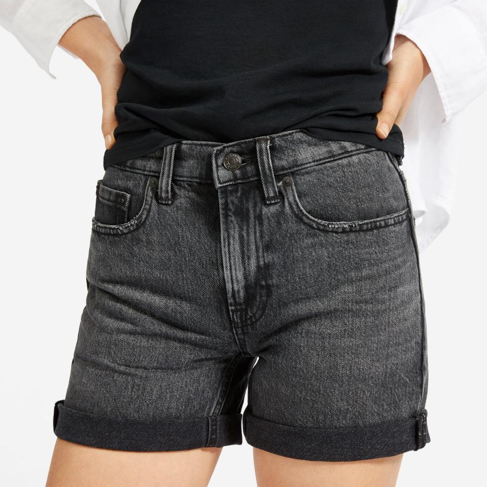 The perfect shorts. (Photo: Everlane)