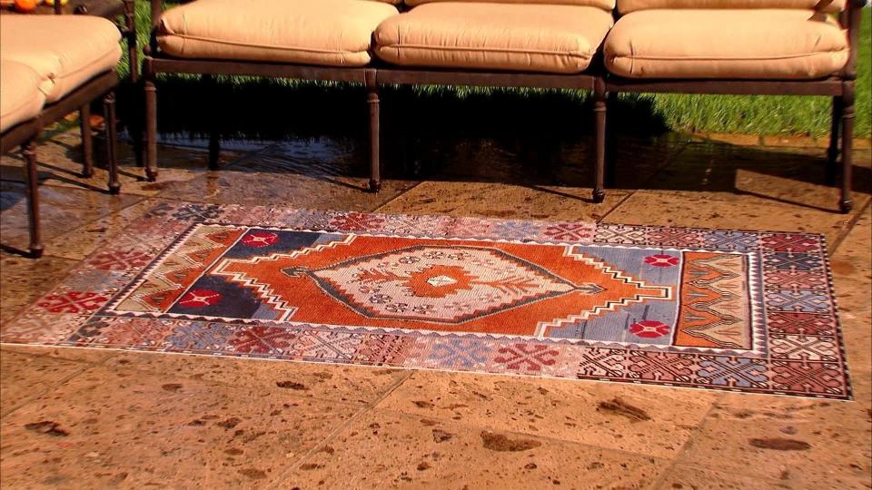 Could you porch benefit from this colorful rug?