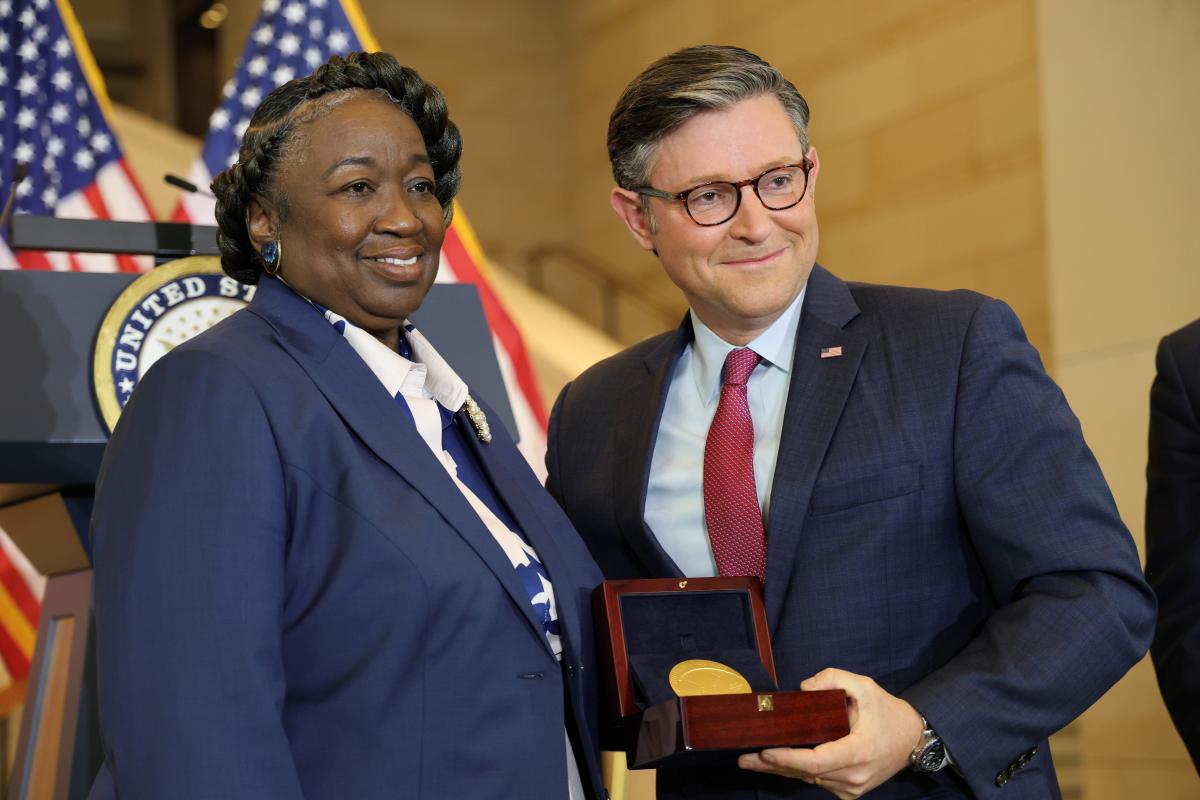 Shreveport Speaker Mike Johnson Honors Hidden Figures of the Space Race with Congressional Award