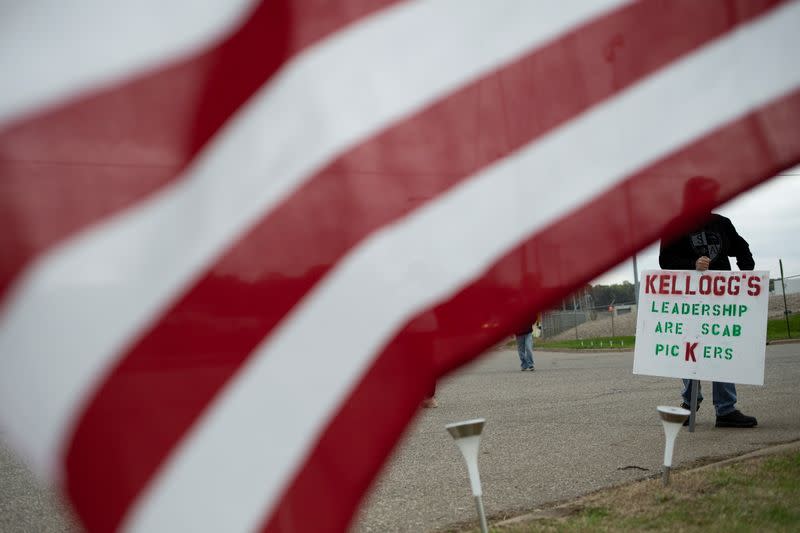 Union workers remain on strike in Battle Creek