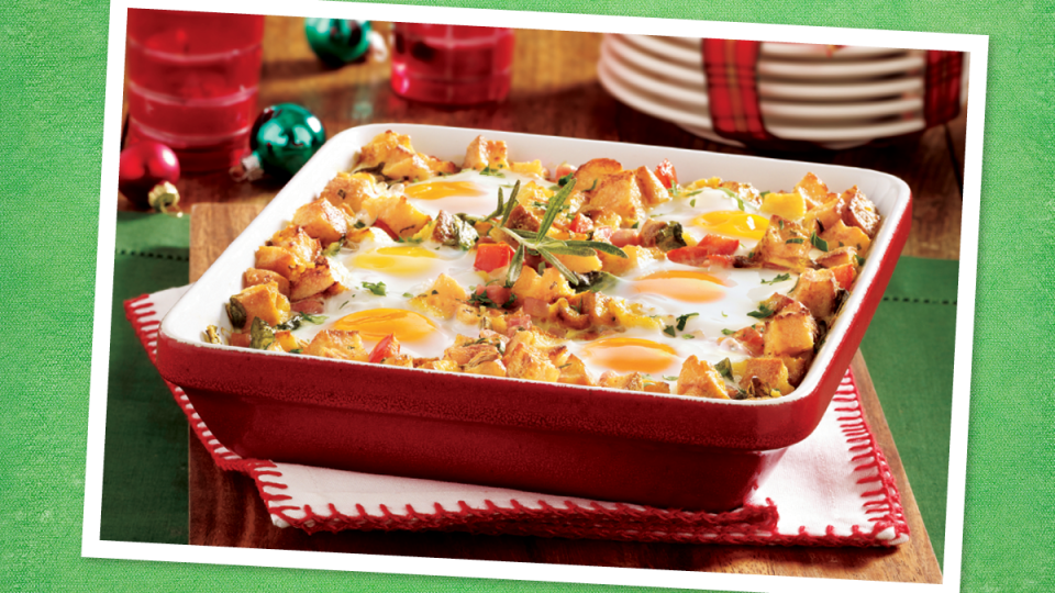 Eggs Benedict Casserole (Christmas breakfast casserole)