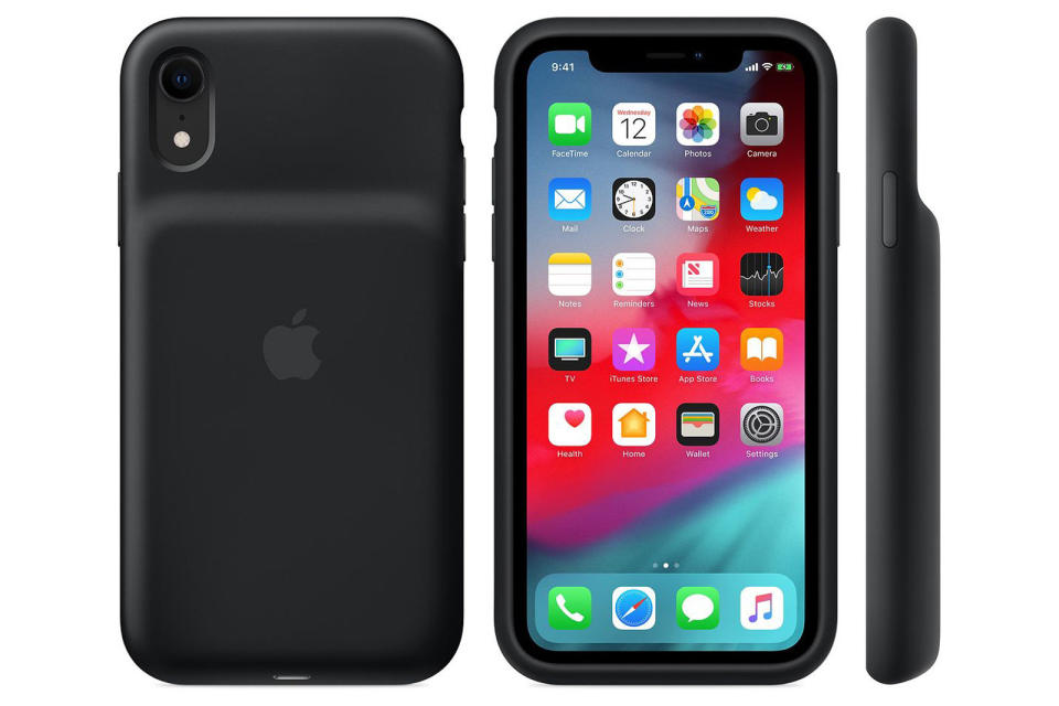 Yes, the rumors and leaks were true -- Apple has a new battery case after a