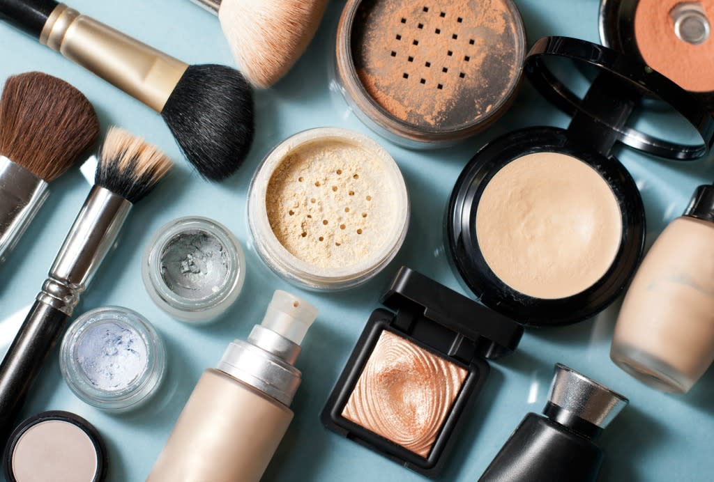 Would you use beauty products scavenged from dumpsters — even if they were sealed? (Photo: Getty)