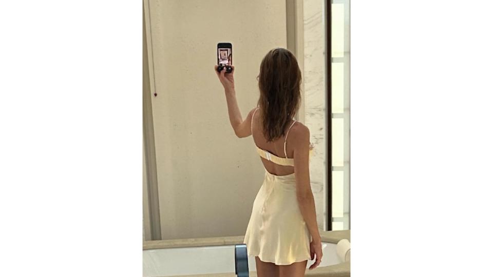 Alexa Chung shares an image of the back of her dress