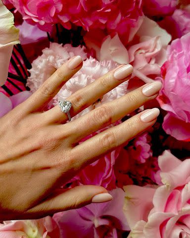 The Modern French Manicure: 2 Ways To Create A Chic Micro French Manic –  BLUSH