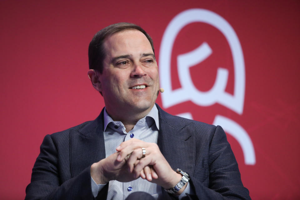 Cisco’s Upbeat Forecast Signals Strong Corporate Spending