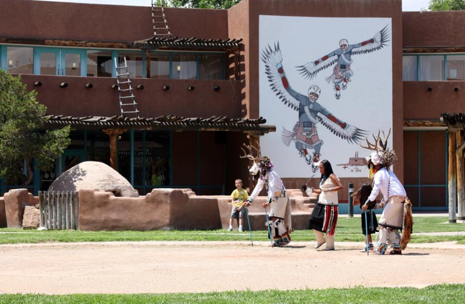 Dance group at the Indian Pueblo Cultural Centre (New Mexico TRUE)