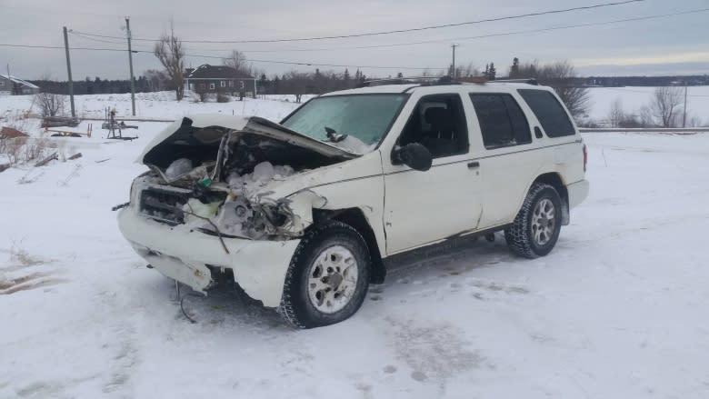 Ice fisherman and his SUV crack frozen Richibucto River and sink