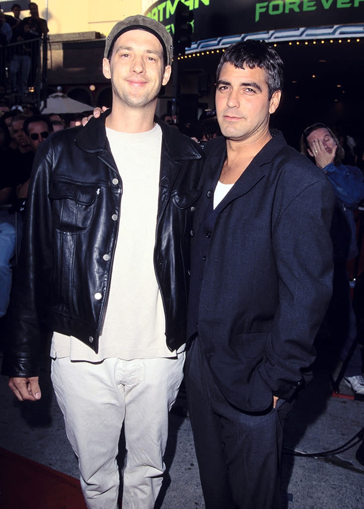 Is there a doctor in the house? 'E.R.’ stars Anthony Edwards and George Clooney posed together outside the theater. Clooney’s big-screen breakout role would come a year later in Robert Rodriguez’s 'From Dusk Til Dawn.’ (Meanwhile Edwards had already acted with 'Batman Forever’ star Kilmer once before — he played Goose to Kilmer’s Iceman in 'Top Gun.’)