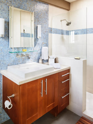 As one of the most used rooms in the house it should be one of the cleanest, so here is our guide to making your bathroom healthier.<br><br><a rel="nofollow" href="http://au.lifestyle.yahoo.com/better-homes-gardens/blogs/show/2531709/caring-for-your-wallpaper/" data-ylk="slk:READ: Caring for your wallpaper;elm:context_link;itc:0;sec:content-canvas" class="link ">READ: Caring for your wallpaper</a>