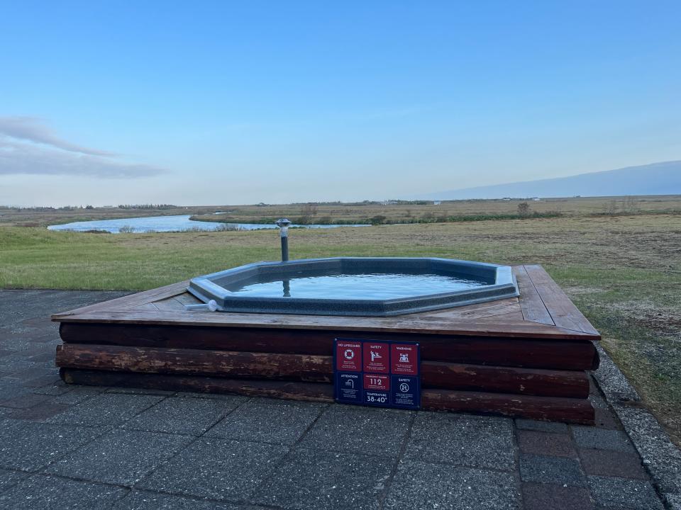 A hot tub at Hotel Rangá in Hella, Iceland.