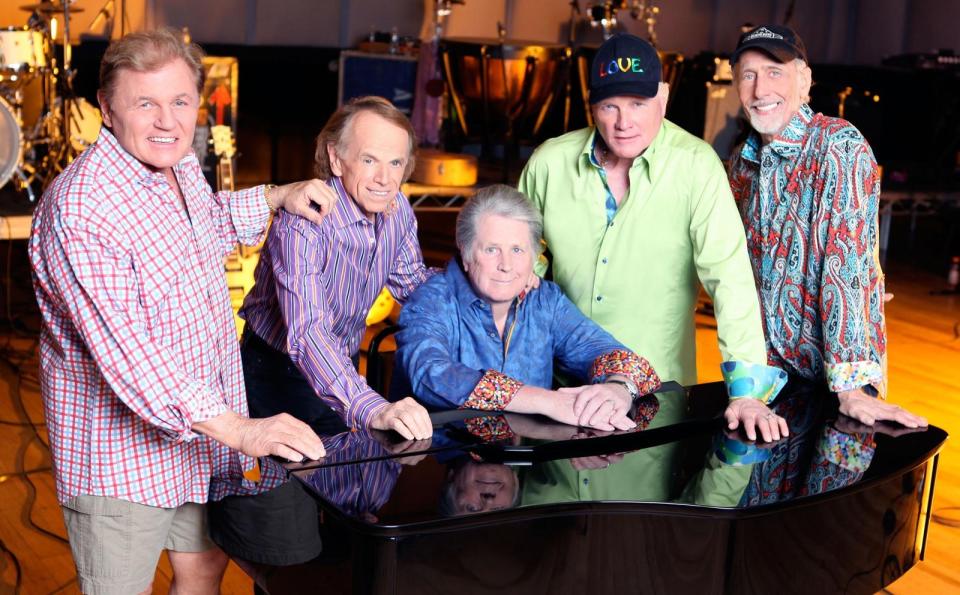 Beach Boys: Brian Wilson vs. Mike Love